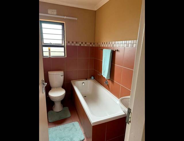 3 BEDROOM HOUSE FOR SALE IN PROTEA GLEN